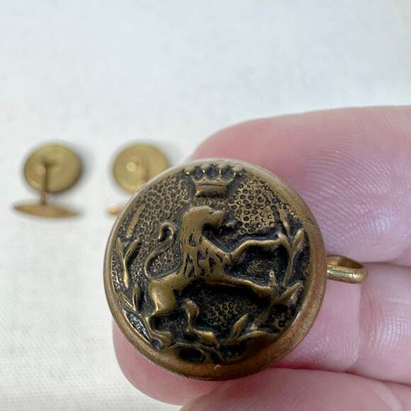 Antique Brass Buttons 4 Pieces Lion Cufflinks Army Uniform Copper Backs Round - Picture 5 of 5